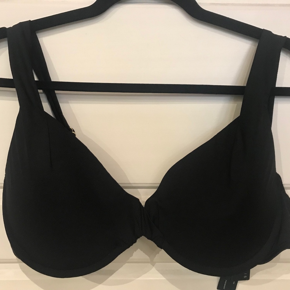 NWT 38D Perry Ellis Bikini Top-black